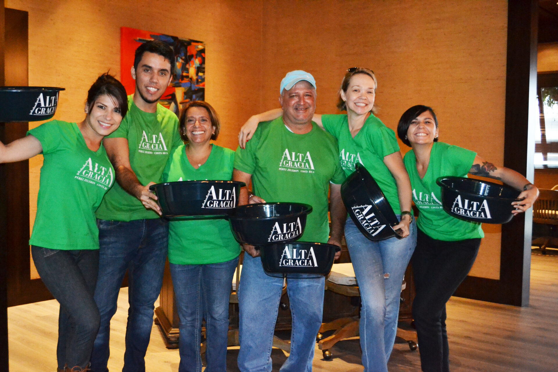 Hotel de Costa Rica se une al Ice Bucket Challenge de una forma pro-ambiente