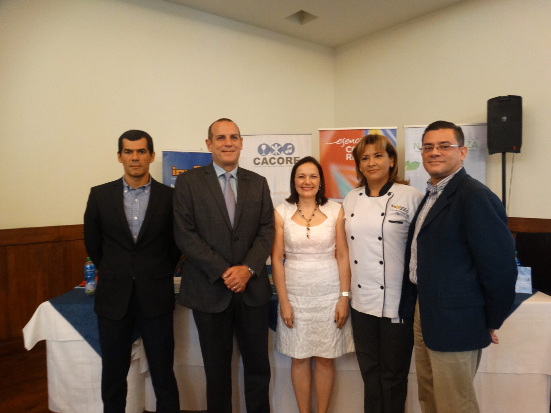 Costa Rica se promociona como destino gastronómico en Xantar 2015