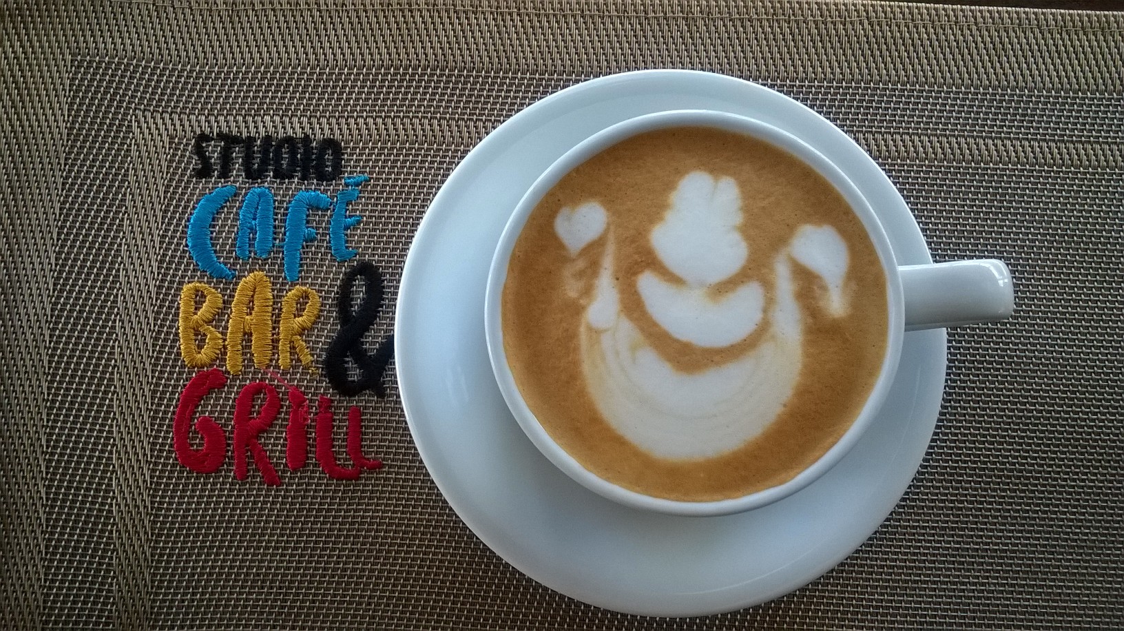 Tardes con aroma de café, lo nuevo de Studio Café Bar & Grill