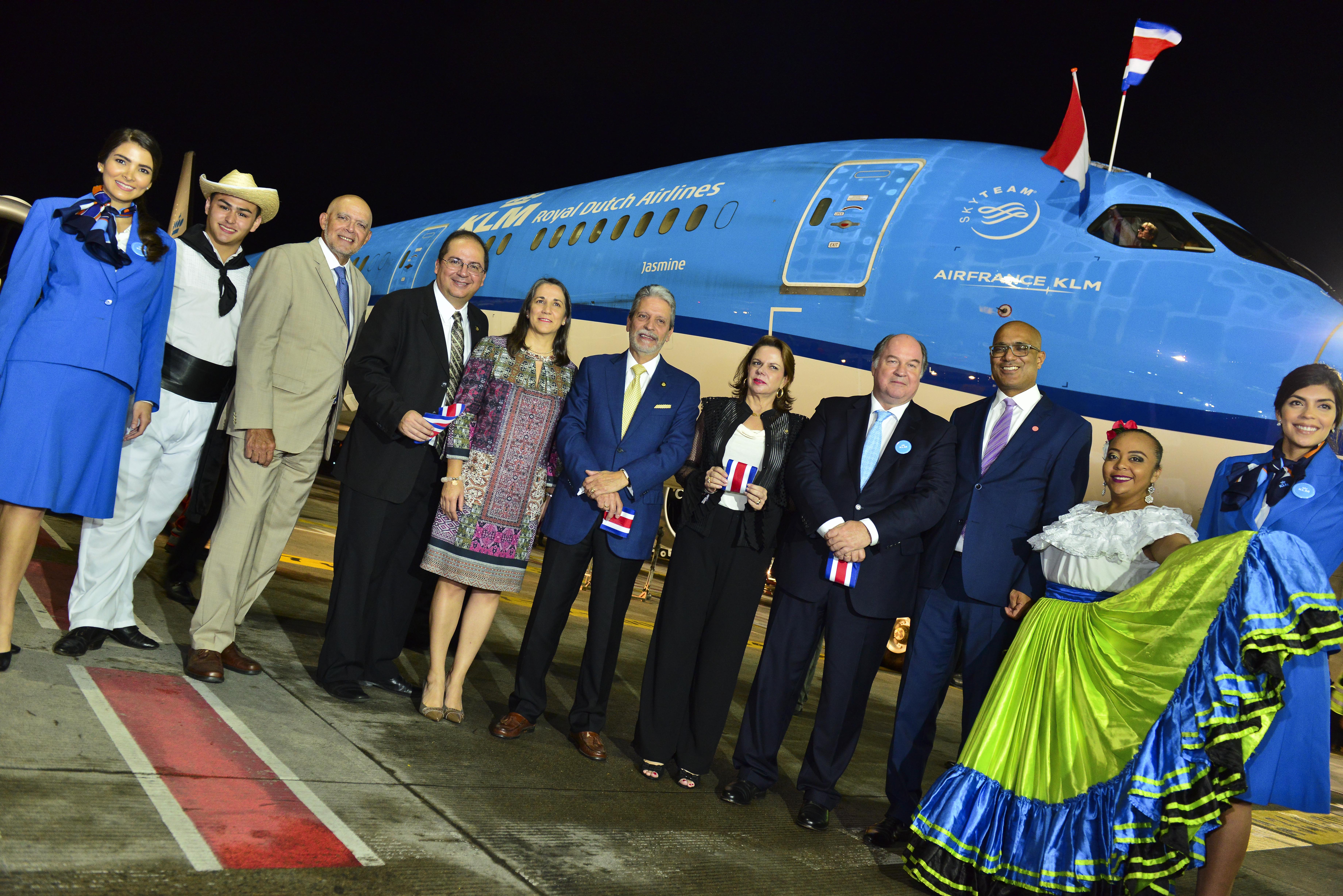 KLM inauguró vuelo directo a Costa Rica