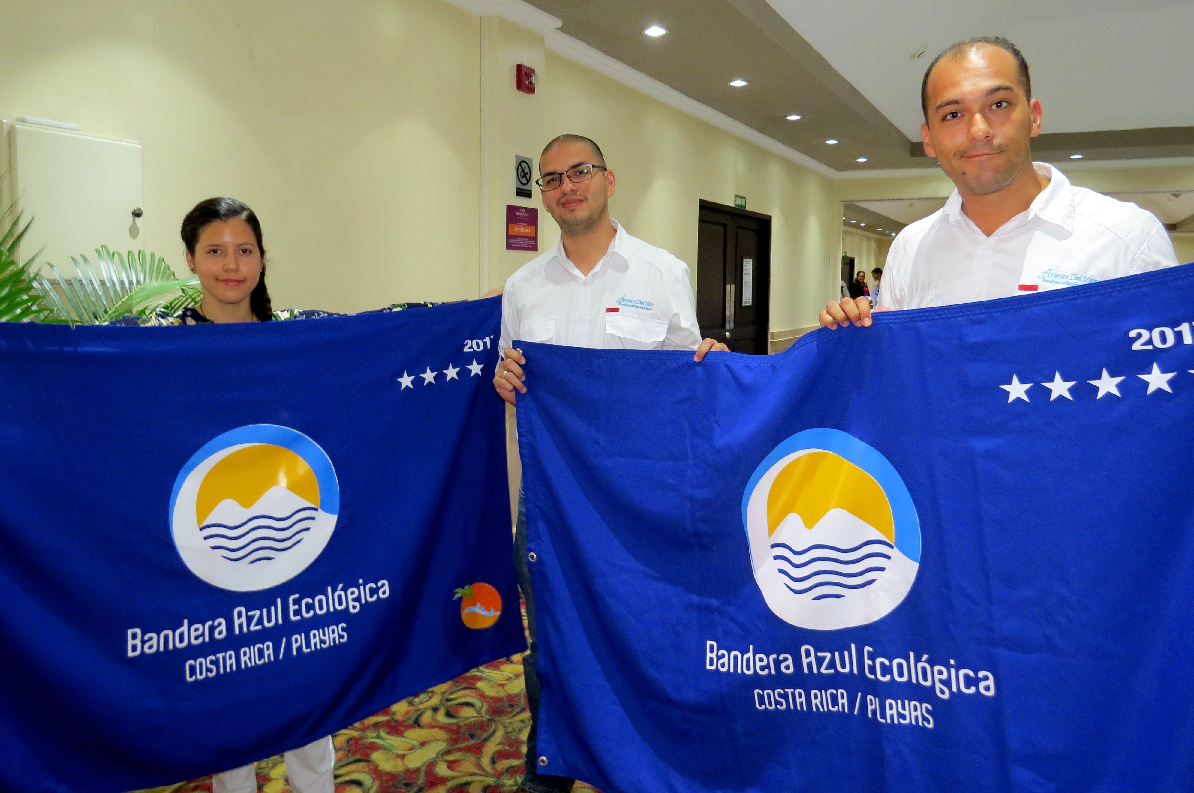 107 comités reciben “Bandera Azul”