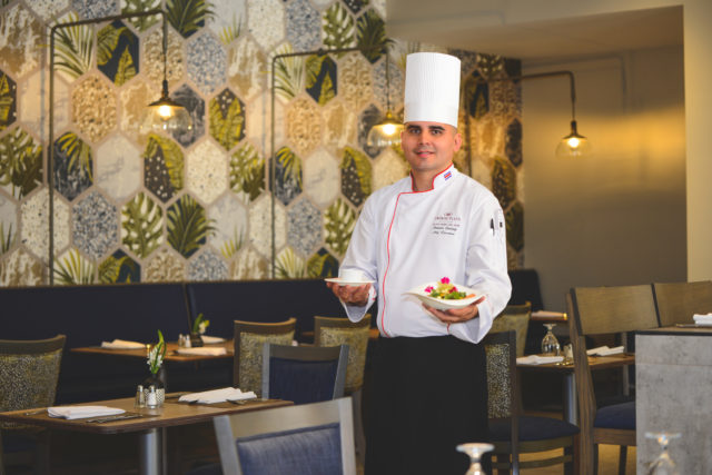 Hotel Crowne Plaza® San José Corobicí,