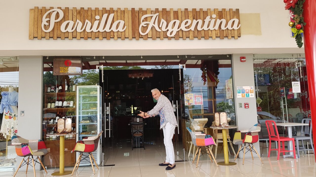 Tenedor Argentino abre restaurante en tiempos de pandemia