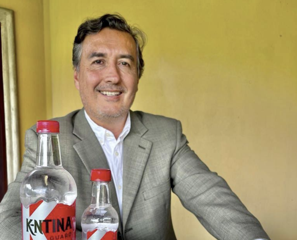 Guaro K-ntina: el licor que llegó para enamorar a los ticos - Revista ...