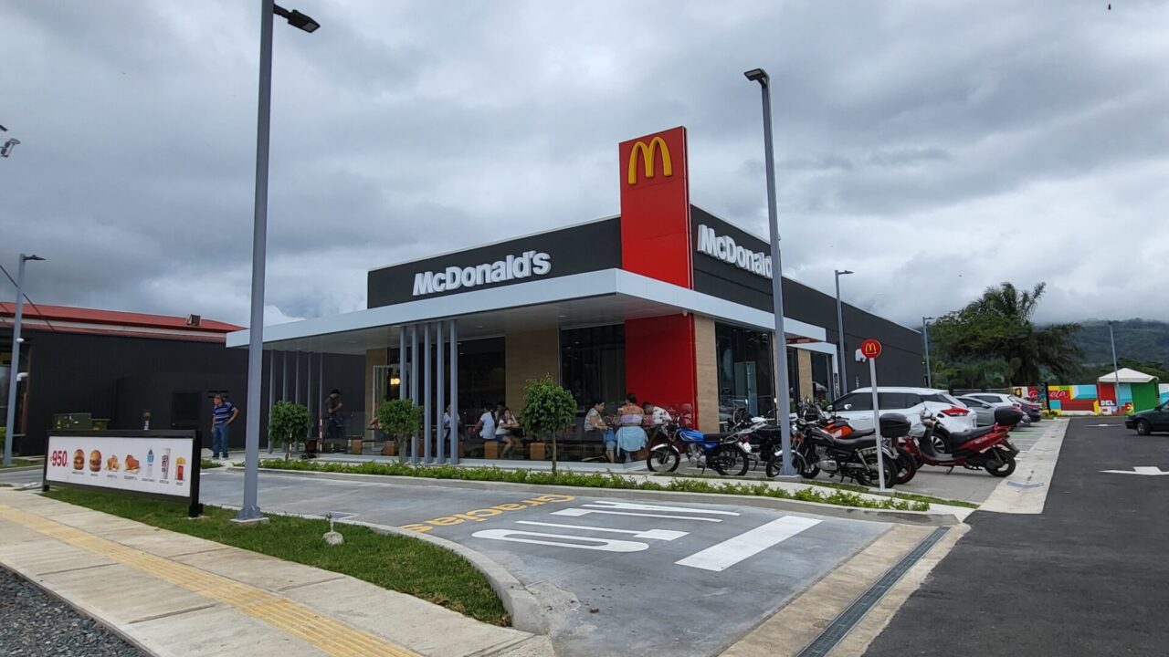 McDonald’s abre restaurante en Turrialba