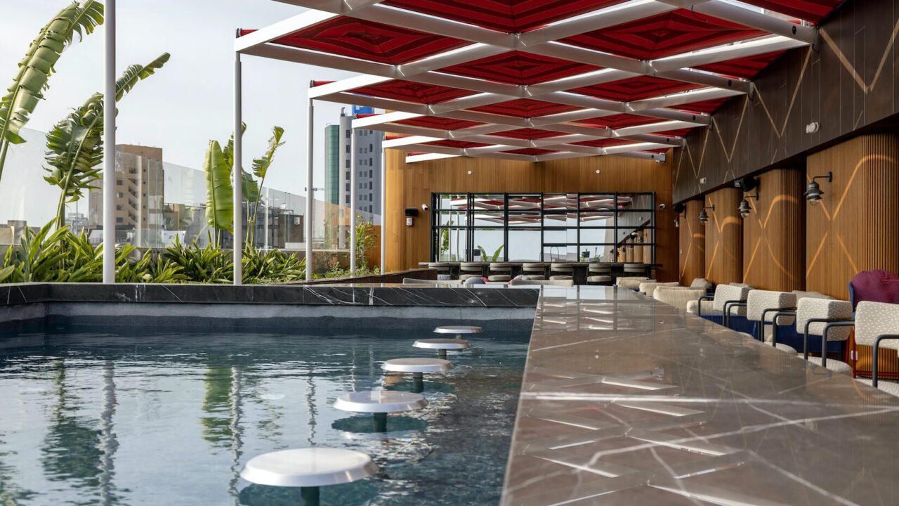 DoubleTree by Hilton Lima San Isidro abre con una propuesta de diseño innovador y gastronomía