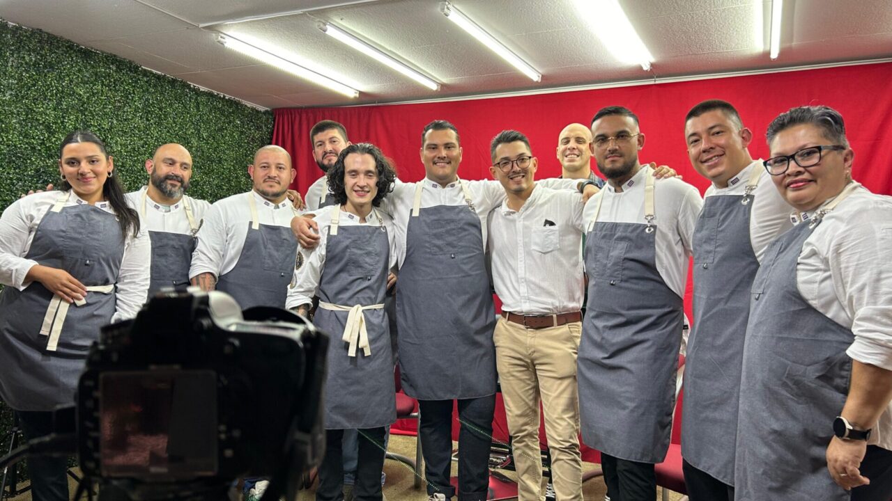 Chefs se unen para recaudar fondos para competencia