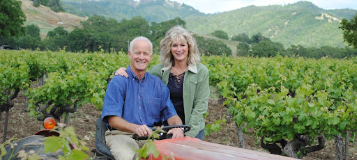 Costa Rica recibe a Bo y Heidi Barrett: Un encuentro exclusivo con leyendas del vino